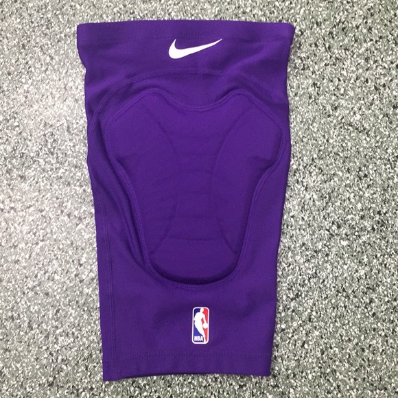 nba nike knee pads